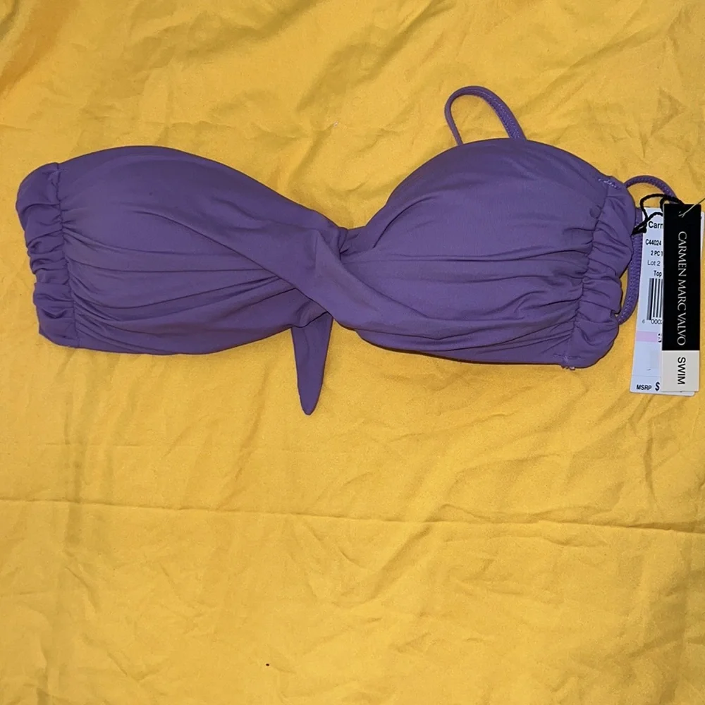 Carmen Marc Valvo $10 marc